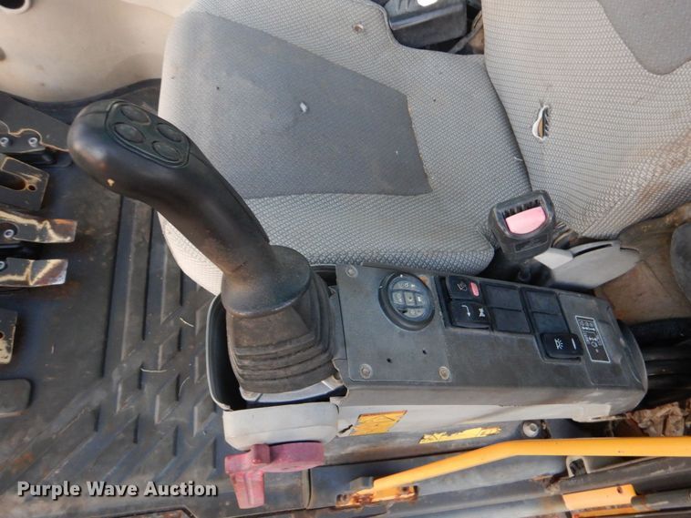 image for item LS9944 Volvo EC210C L  excavator