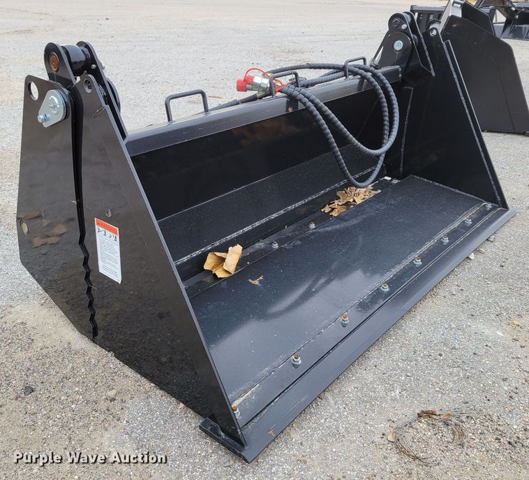 image for item LY9801 2021 Top Cat 41N1BCT  74"W four-in-one skid steer bucket