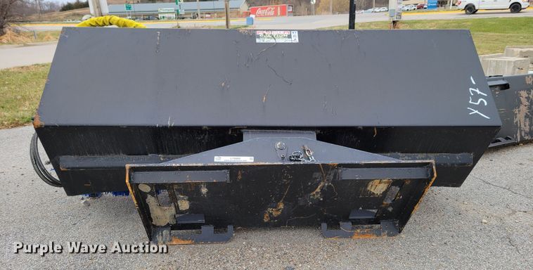 image for item LY9802 76" W skid steer broom