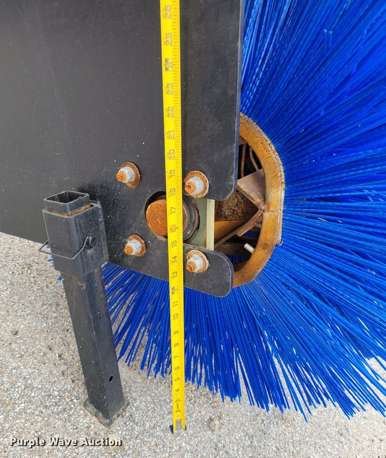 image for item LY9802 76" W skid steer broom