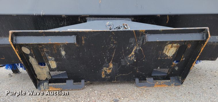 image for item LY9802 76" W skid steer broom