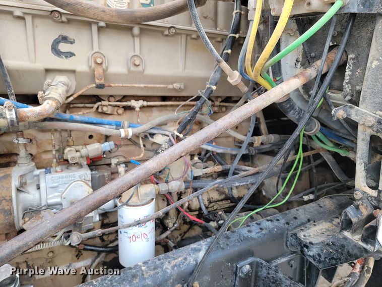 image for item ME9564 1986 GMC  water truck