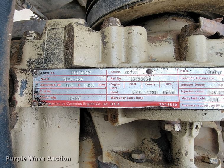 image for item ME9564 1986 GMC  water truck