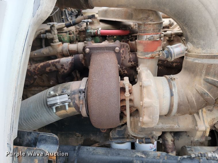 image for item ME9564 1986 GMC  water truck