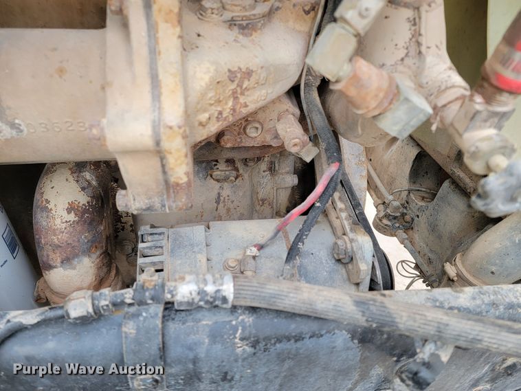 image for item ME9564 1986 GMC  water truck