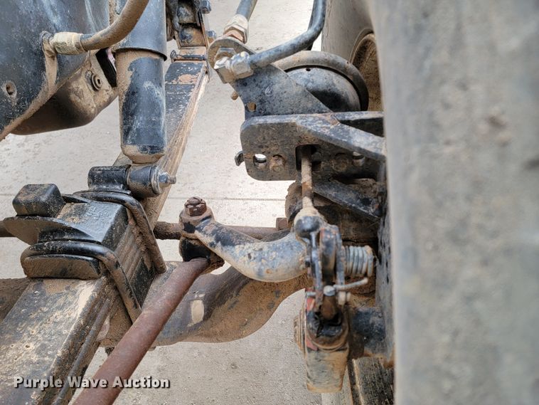 image for item ME9564 1986 GMC  water truck