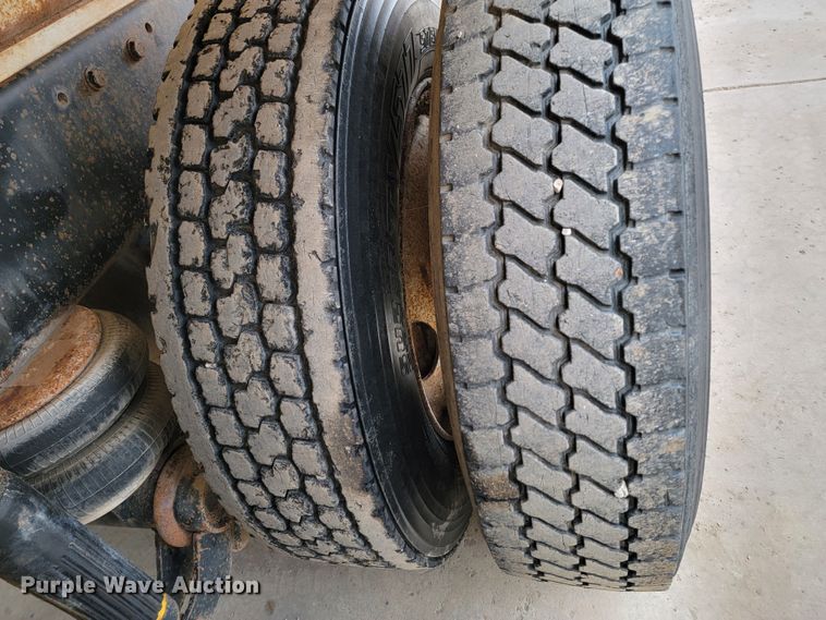 image for item ME9564 1986 GMC  water truck