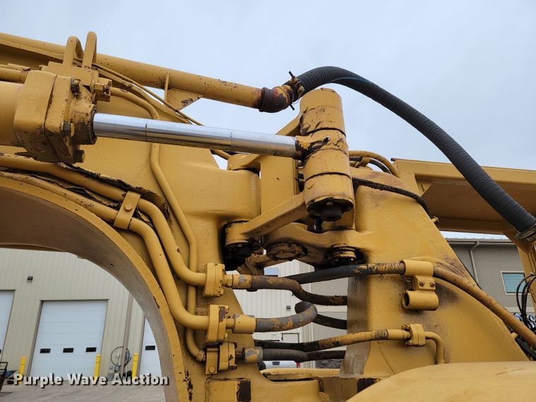 image for item ME9565 Caterpillar 621J  water wagon