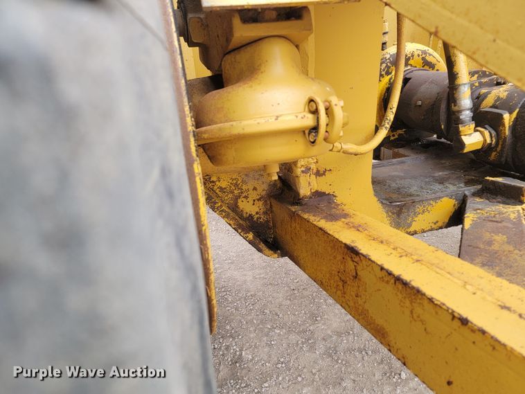 image for item ME9565 Caterpillar 621J  water wagon