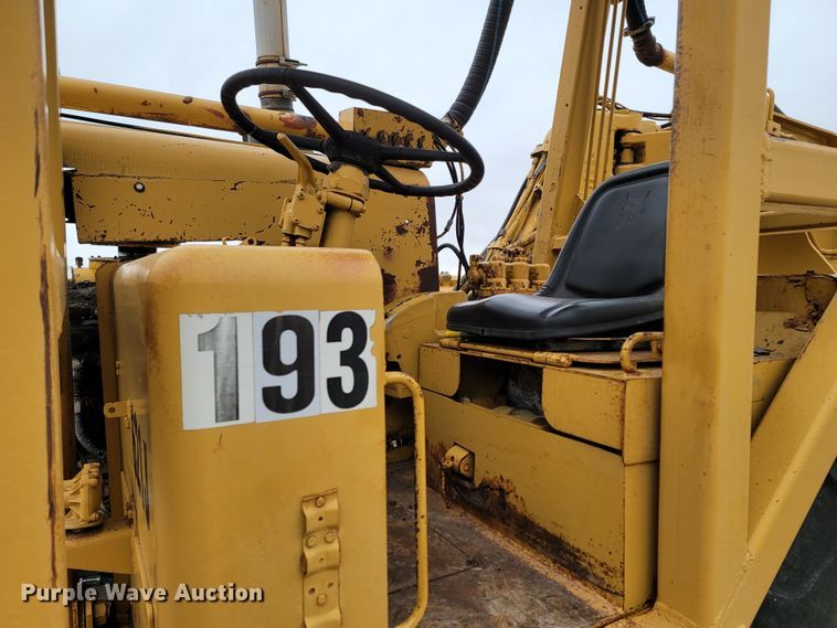 image for item ME9565 Caterpillar 621J  water wagon