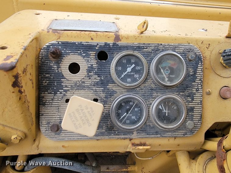 image for item ME9565 Caterpillar 621J  water wagon