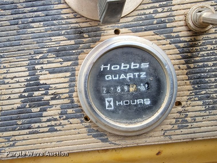 image for item ME9565 Caterpillar 621J  water wagon