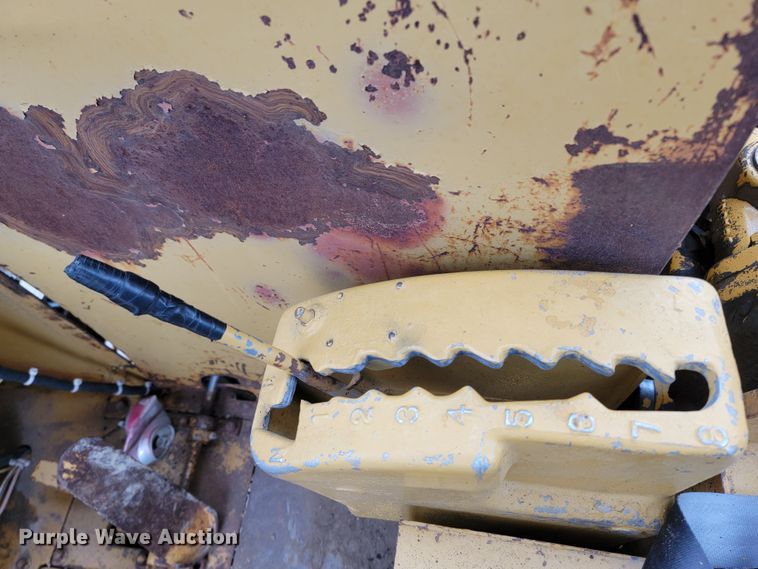 image for item ME9565 Caterpillar 621J  water wagon