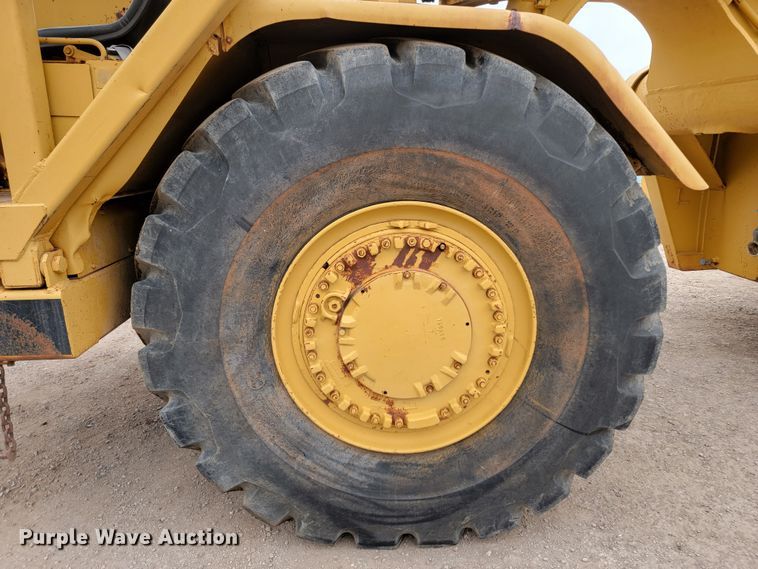 image for item ME9565 Caterpillar 621J  water wagon