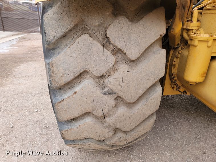 image for item ME9565 Caterpillar 621J  water wagon