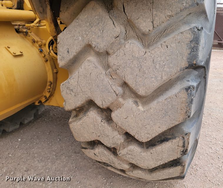 image for item ME9565 Caterpillar 621J  water wagon