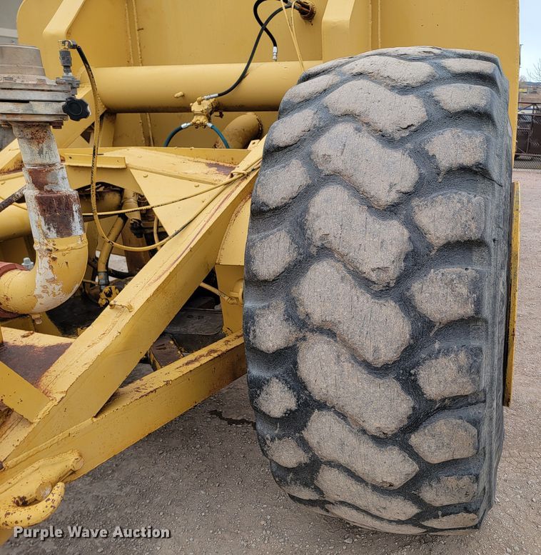 image for item ME9565 Caterpillar 621J  water wagon