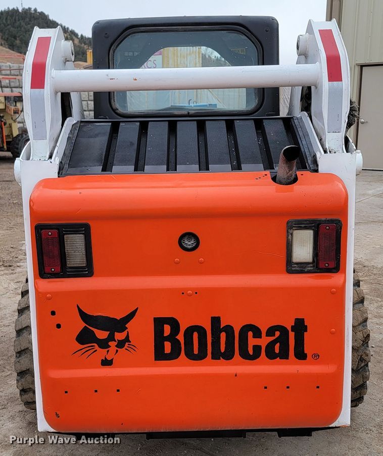 image for item ME9567 2008 Bobcat S185  skid steer loader