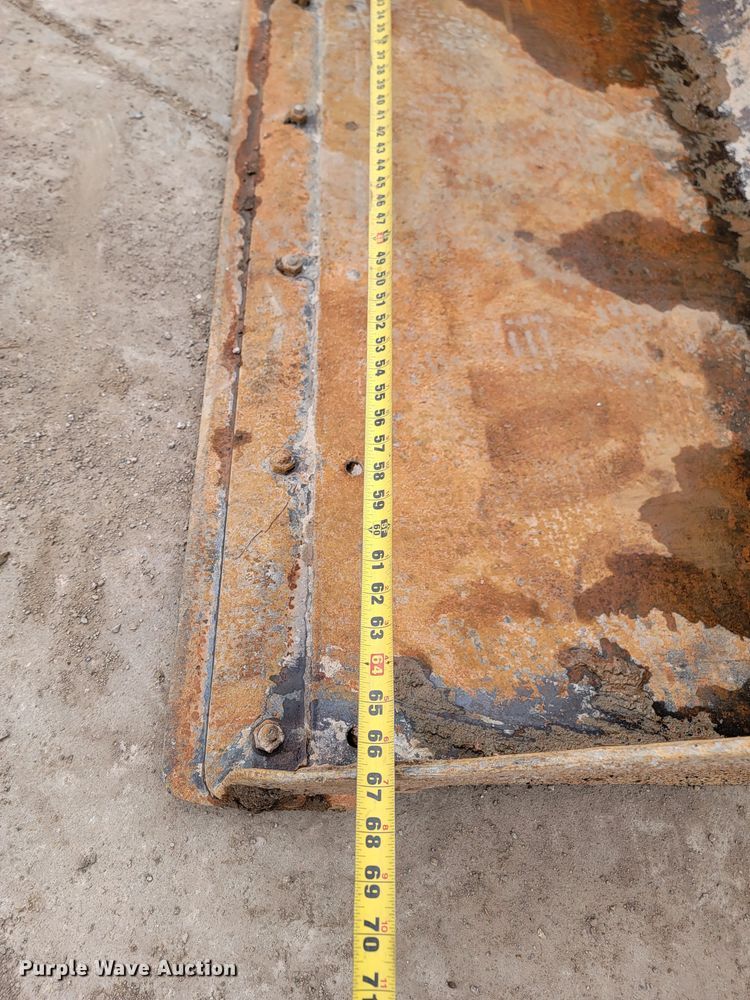 image for item ME9567 2008 Bobcat S185  skid steer loader