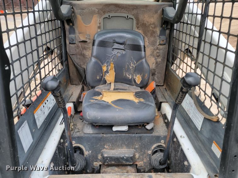 image for item ME9567 2008 Bobcat S185  skid steer loader
