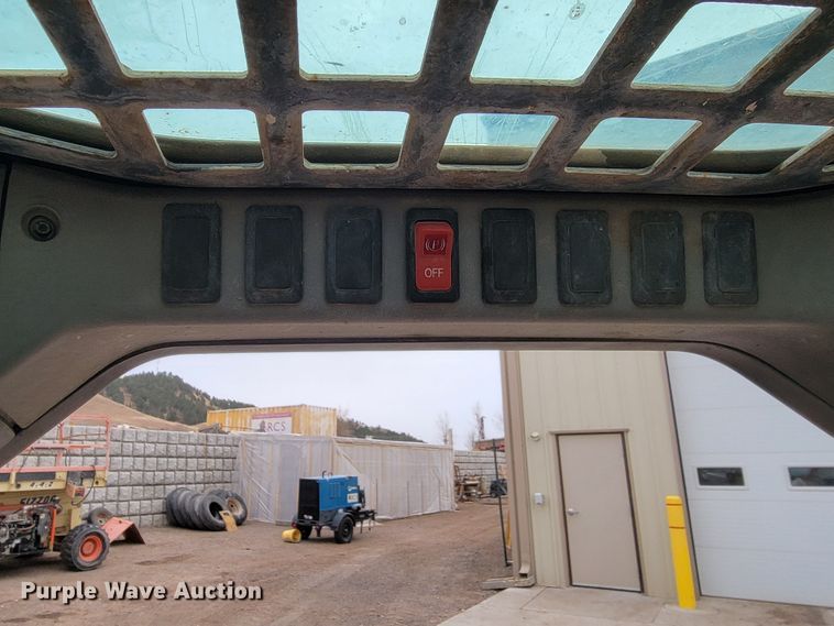 image for item ME9567 2008 Bobcat S185  skid steer loader