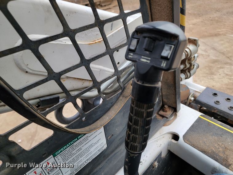 image for item ME9567 2008 Bobcat S185  skid steer loader