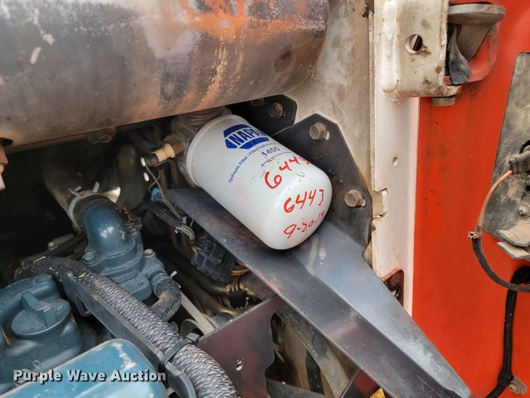 image for item ME9567 2008 Bobcat S185  skid steer loader