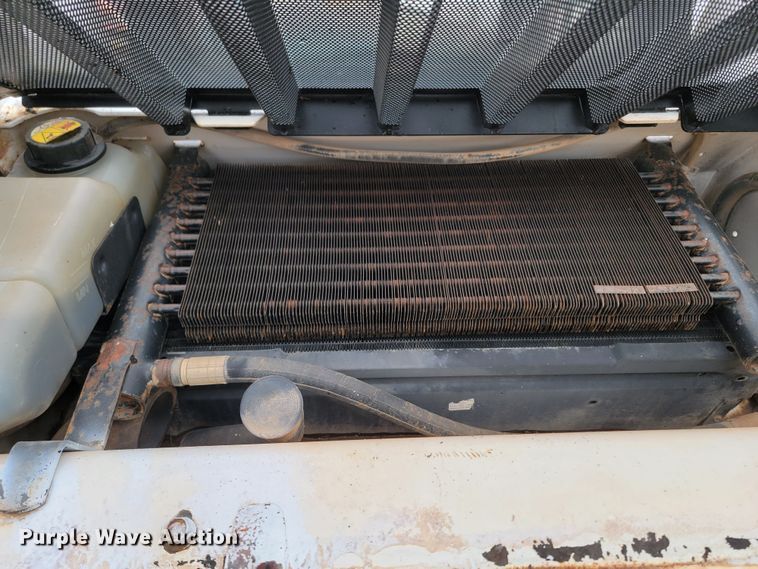 image for item ME9567 2008 Bobcat S185  skid steer loader