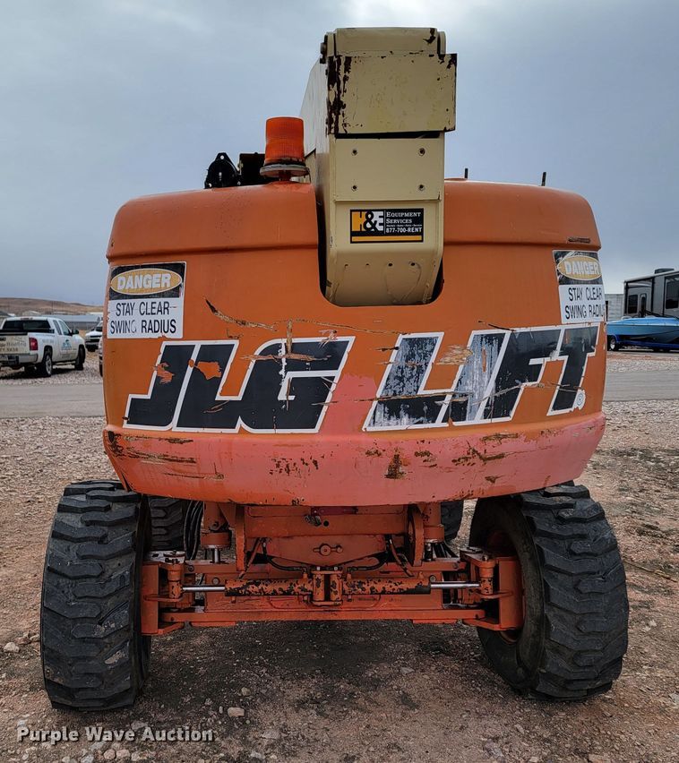 image for item ME9568 1998 JLG 600S  boom lift
