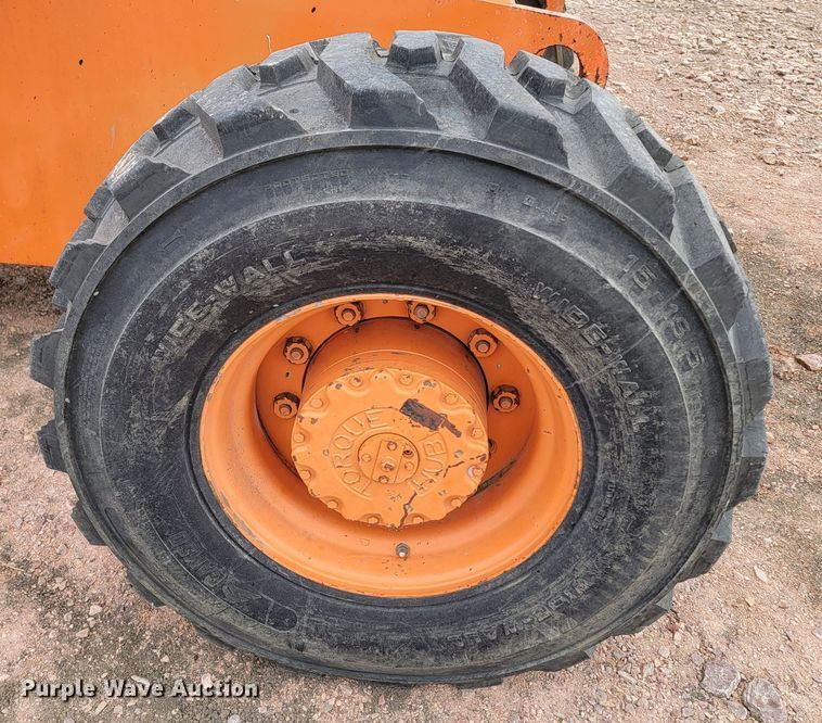 image for item ME9568 1998 JLG 600S  boom lift