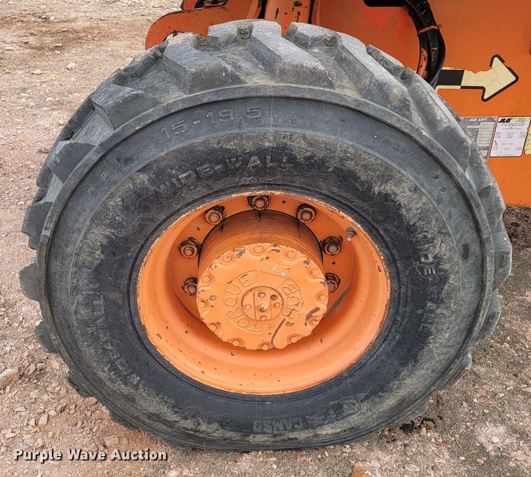 image for item ME9568 1998 JLG 600S  boom lift