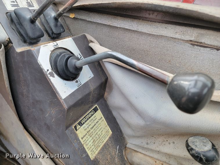 image for item ME9569 1994 Manitou MLT725  telehandler