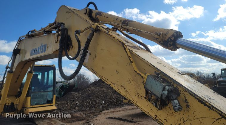 image for item MH9537 2006 Komatsu PC200LC-8  excavator