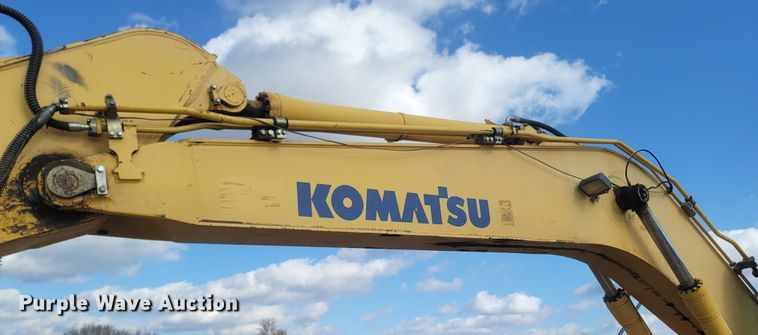 image for item MH9537 2006 Komatsu PC200LC-8  excavator