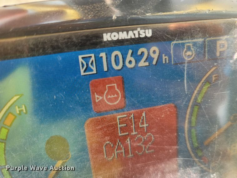 image for item MH9537 2006 Komatsu PC200LC-8  excavator