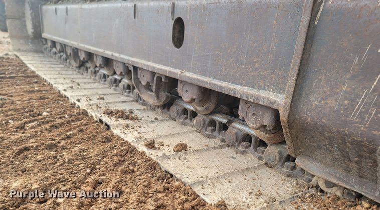 image for item MH9537 2006 Komatsu PC200LC-8  excavator