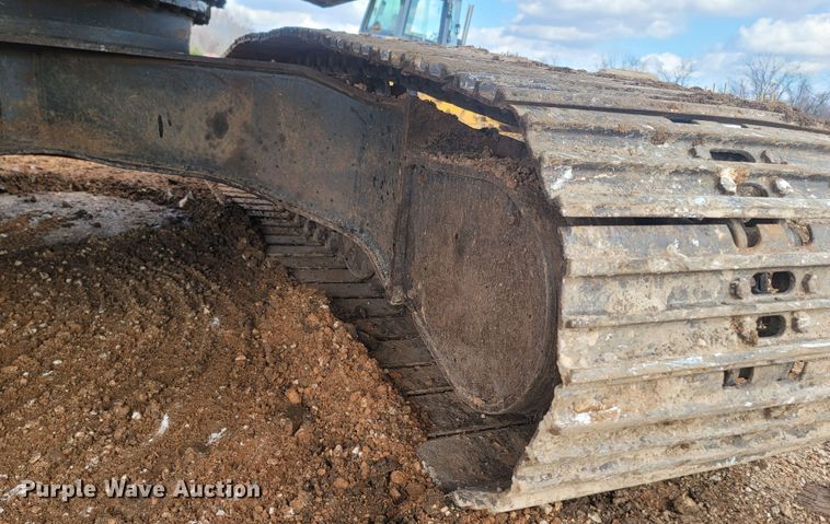 image for item MH9537 2006 Komatsu PC200LC-8  excavator