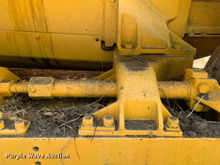 image for item MH9815 Caterpillar  track loader