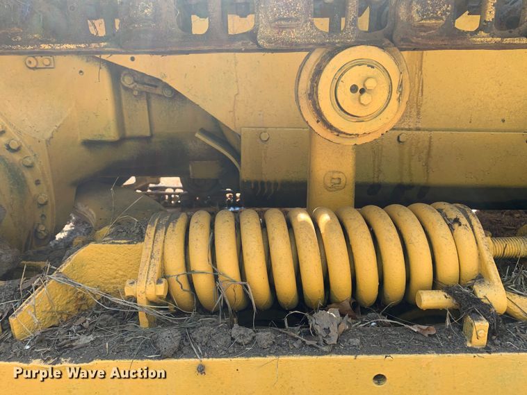 image for item MH9815 Caterpillar  track loader