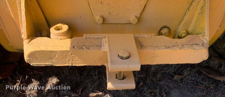 image for item MH9815 Caterpillar  track loader