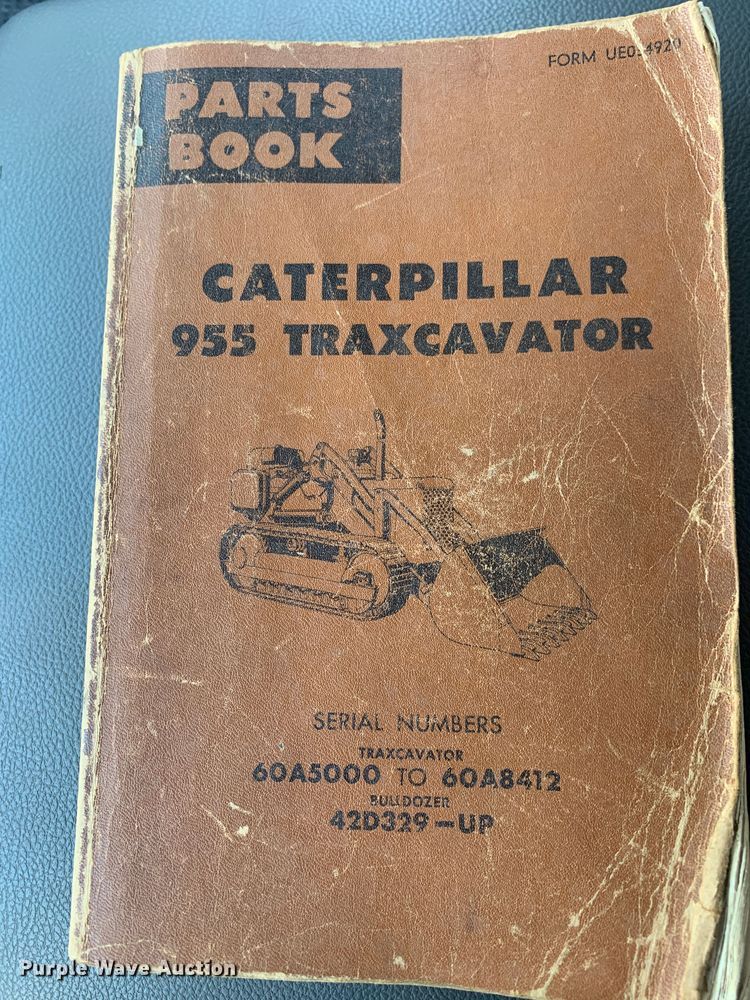 image for item MH9815 Caterpillar  track loader