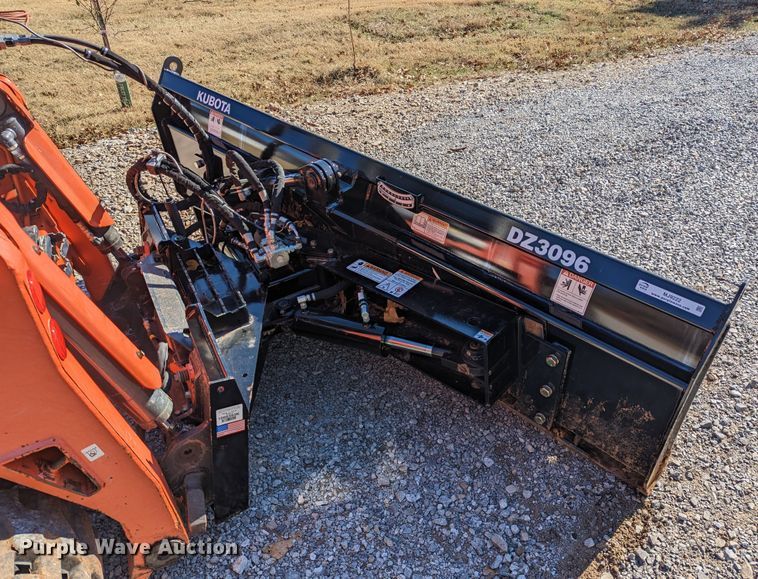 Kubota DZ3096 skid steer dozer blade in Noble, OK Item MJ9222 sold