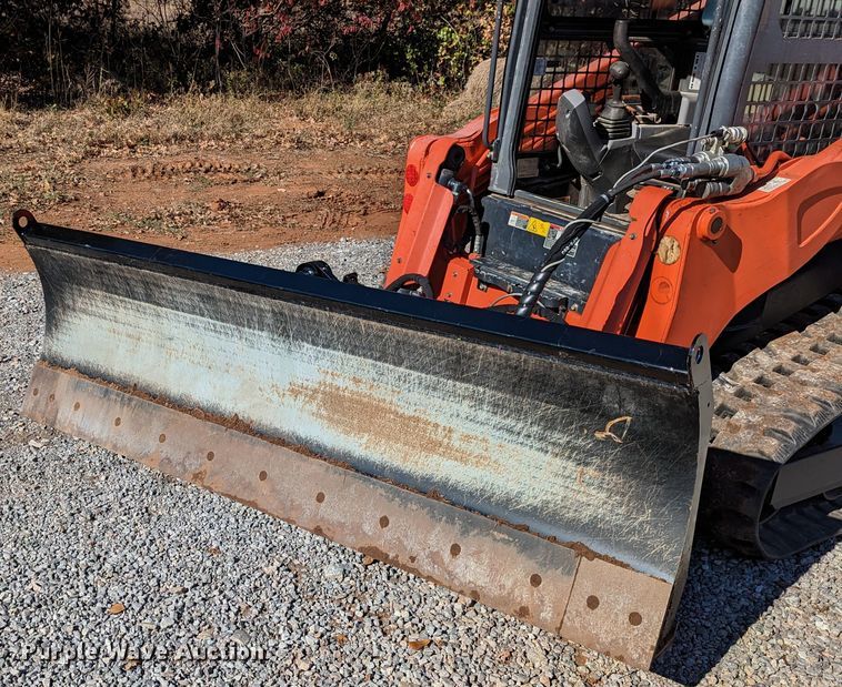 image for item MJ9222 Kubota DZ3096  skid steer dozer blade