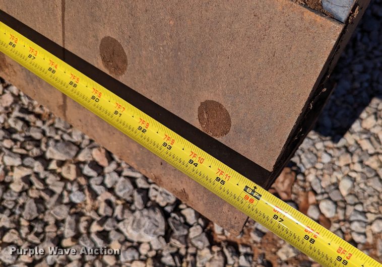 image for item MJ9222 Kubota DZ3096  skid steer dozer blade