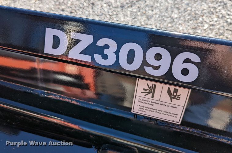 image for item MJ9222 Kubota DZ3096  skid steer dozer blade