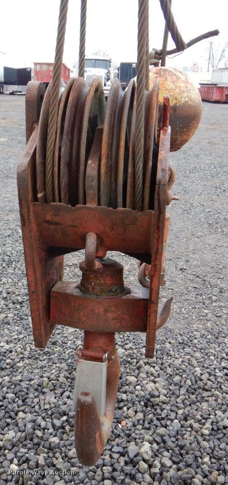 image for item MJ9843 1979 Link Belt HTC-50  crane