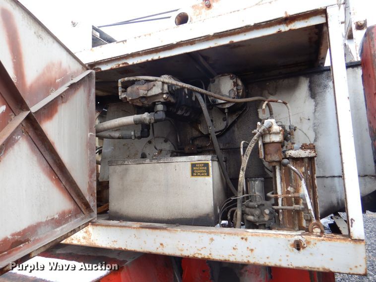 image for item MJ9843 1979 Link Belt HTC-50  crane