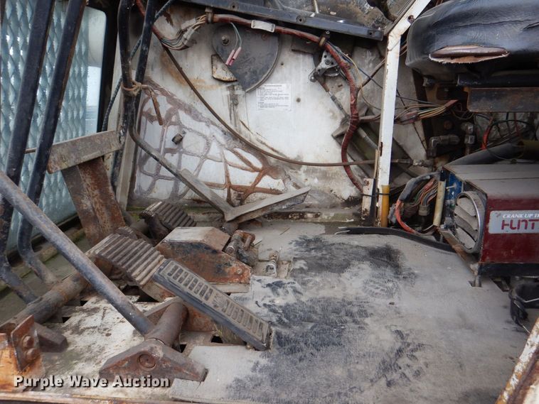 image for item MJ9843 1979 Link Belt HTC-50  crane