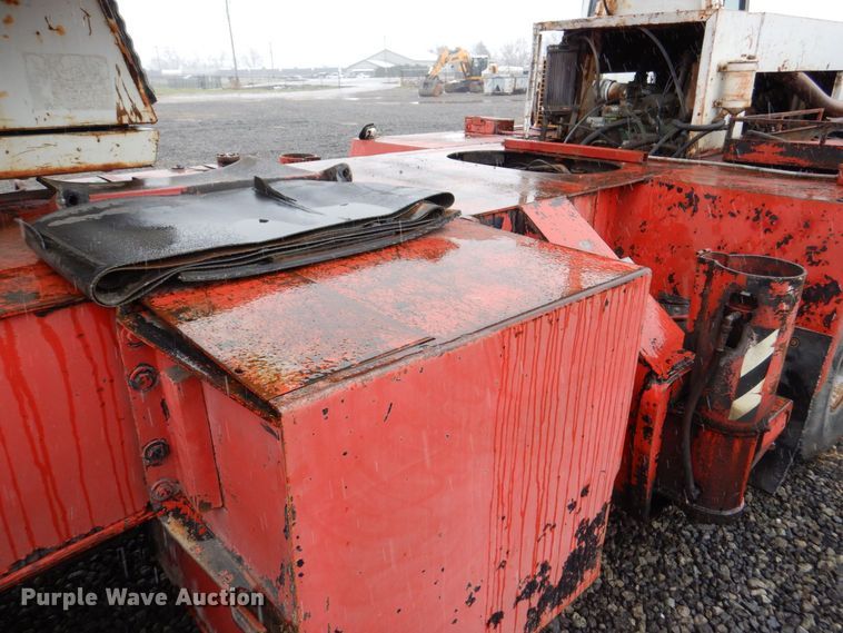 image for item MJ9843 1979 Link Belt HTC-50  crane