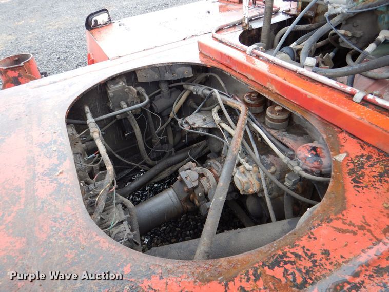 image for item MJ9843 1979 Link Belt HTC-50  crane